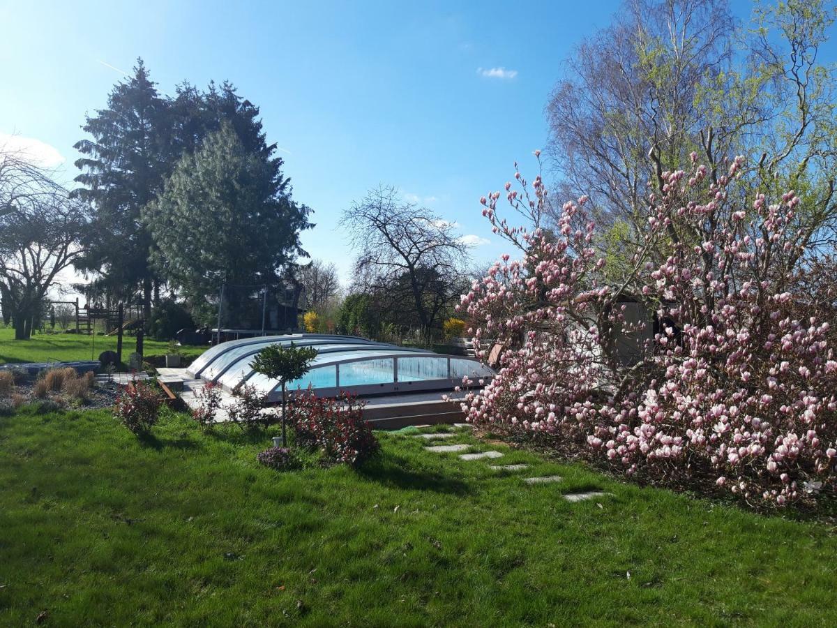 Rd Gite Andenne Exterior photo